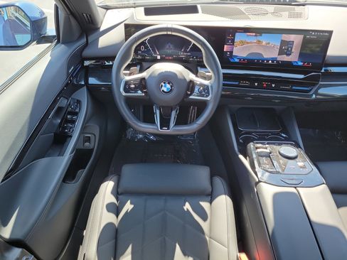 Used 2026 BMW 530i w/ M Sport Package image 13