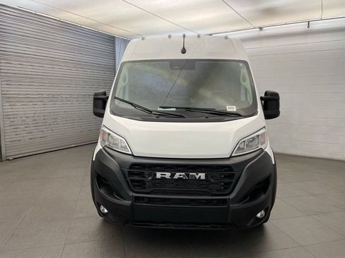 New 2026 RAM ProMaster 1500 w/ Crew Van Package FWD image 8