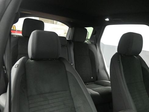 Used 2023 Land Rover Discovery Sport SE AWD/4WD image 27