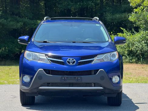 Used 2014 Toyota RAV4 XLE AWD/4WD image 3