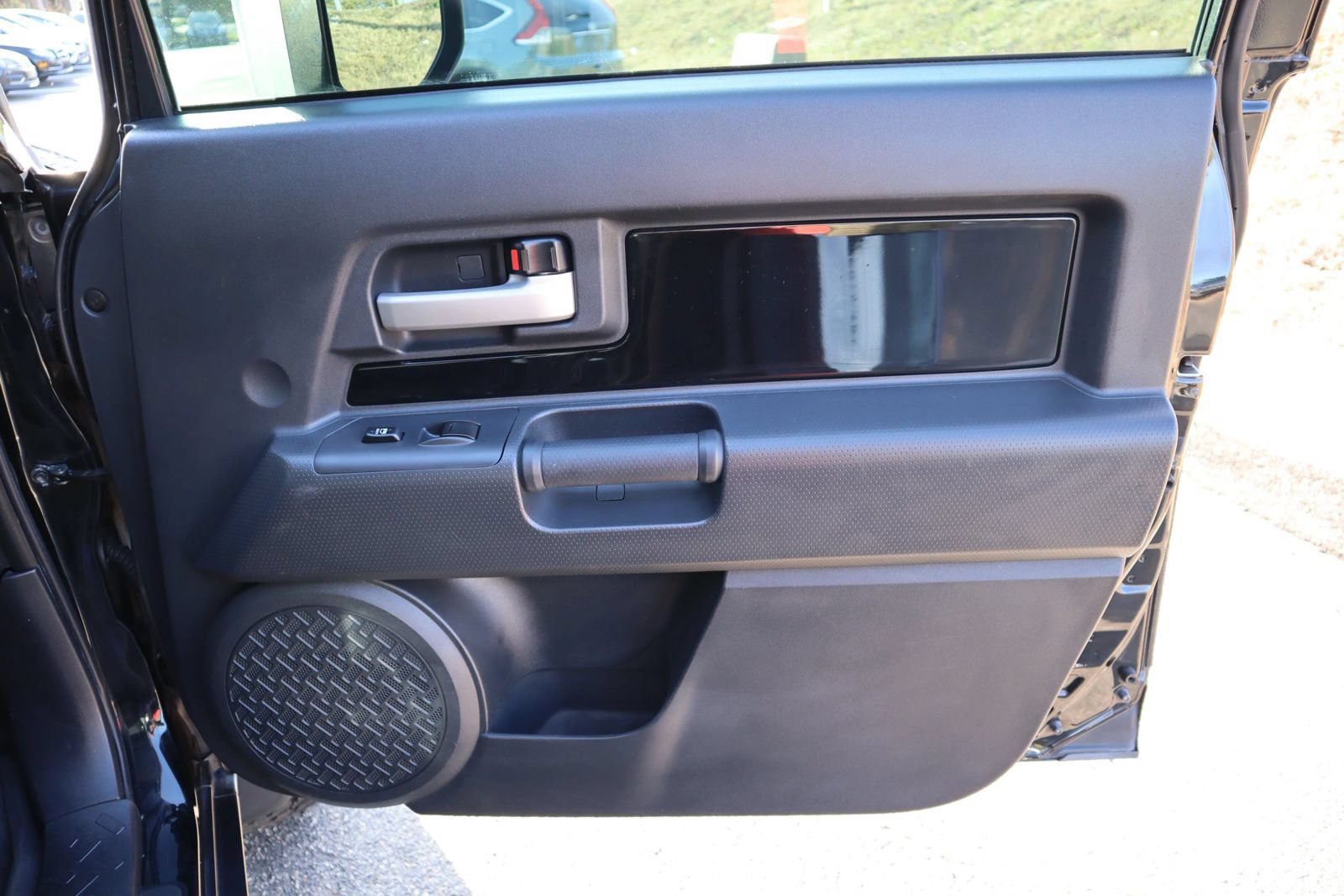 Used 2007 Toyota FJ Cruiser 4WD w/ Upgrade Pkg 1 image 14