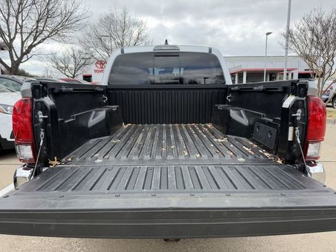 Used 2023 Toyota Tacoma SR5 image 34