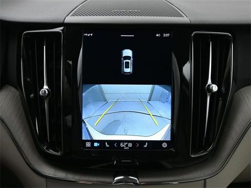 Used 2023 Volvo XC60 B5 Plus w/ Protection Package image 20