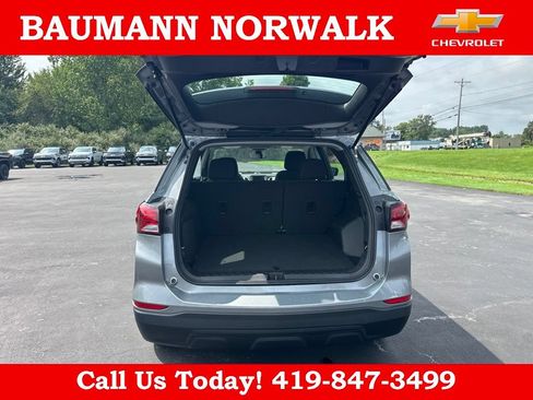 Used 2024 Chevrolet Equinox LS FWD image 37