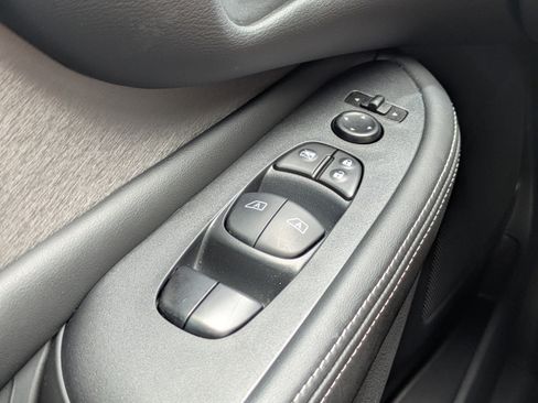 Certified 2024 Nissan Murano SV FWD image 25