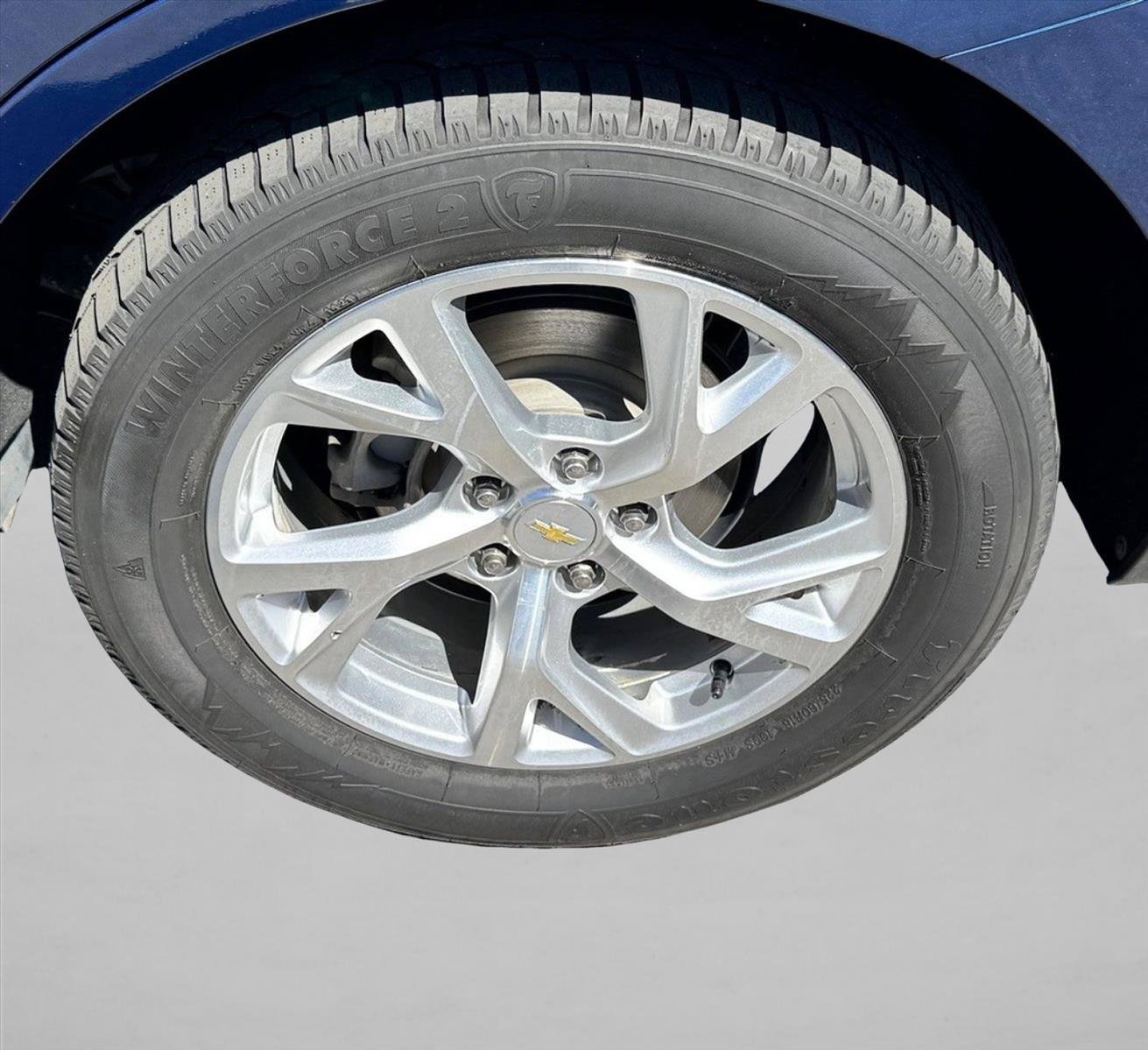 Used 2020 Chevrolet Equinox LT AWD/4WD image 9
