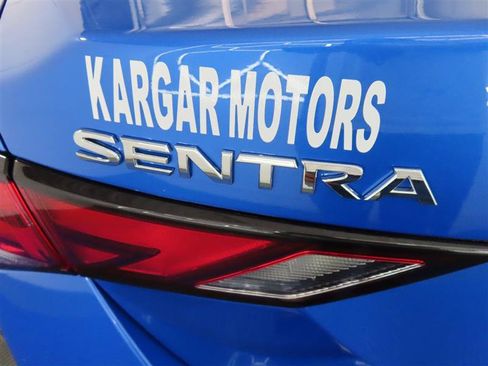 Used 2025 Nissan Sentra SV FWD image 13