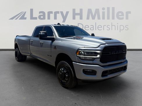 Used 2024 RAM 3500 Laramie w/ Night Edition AWD/4WD image 7
