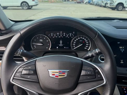 Used 2018 Cadillac CT6 Luxury AWD/4WD image 12