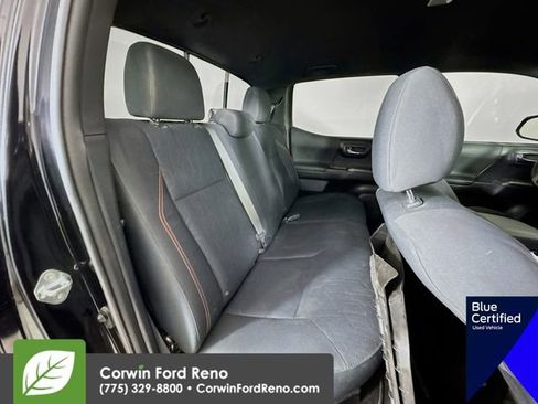 Used 2020 Toyota Tacoma TRD Sport image 27