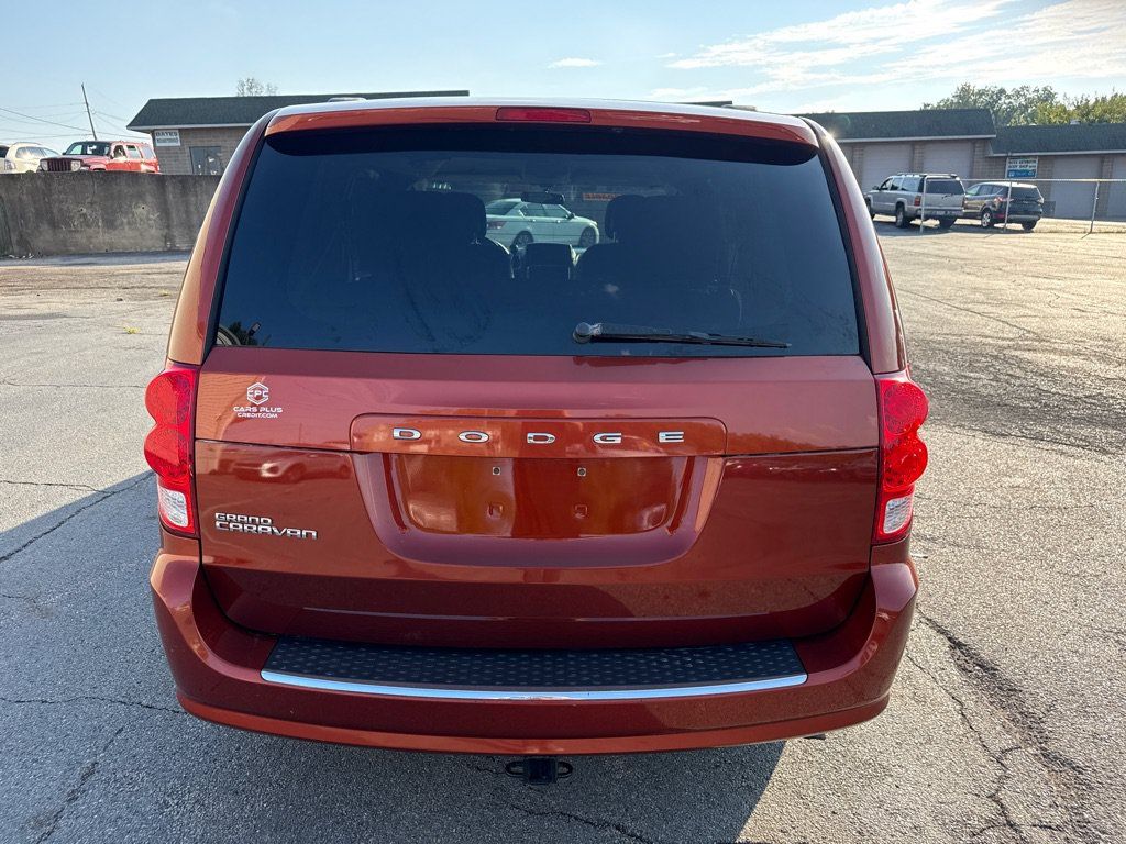 Used 2012 Dodge Grand Caravan SXT FWD image 7
