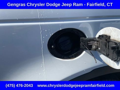 Used 2019 Land Rover Discovery Sport HSE AWD/4WD image 31