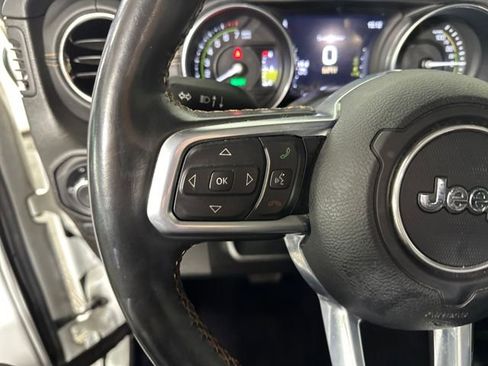 Used 2021 Jeep Wrangler Unlimited Sahara image 15