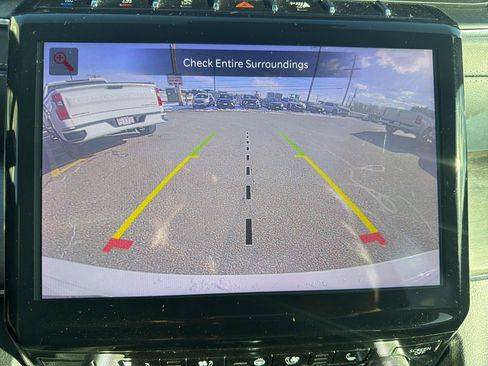 Used 2024 Jeep Grand Cherokee Overland w/ Trailer Tow Package image 14