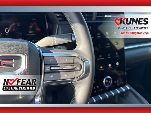 Used 2025 GMC Terrain Elevation image 27