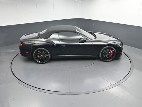 Used 2020 Bentley Continental GT image 39