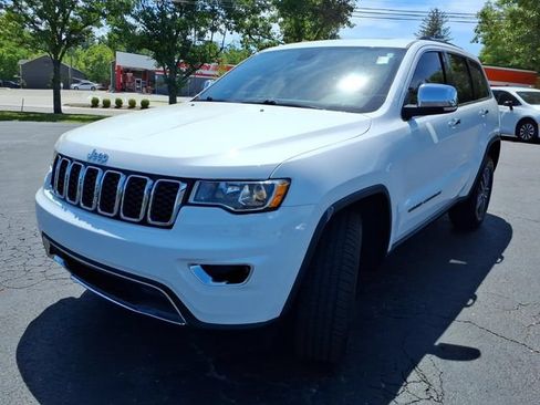 Used 2021 Jeep Grand Cherokee Limited w/ Sun & Sound Group AWD/4WD image 19
