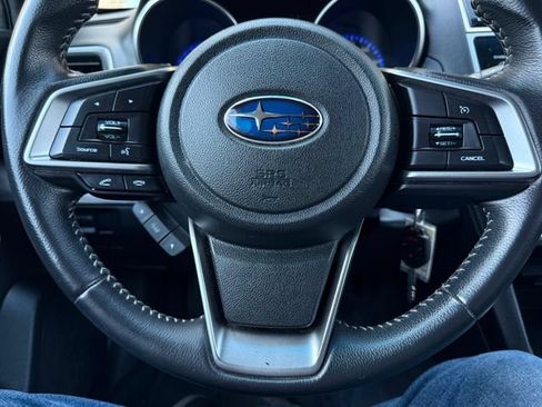 Used 2018 Subaru Outback 2.5i Premium AWD/4WD image 12