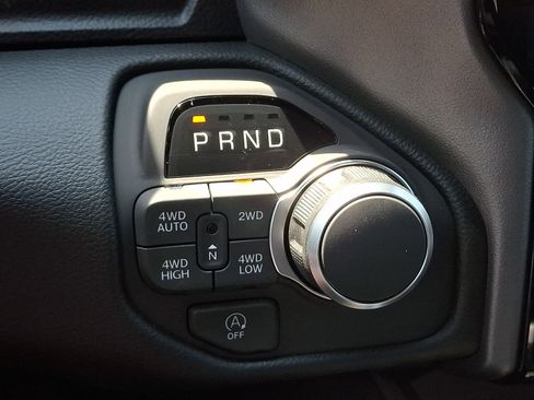 New 2026 RAM 1500 Big Horn AWD/4WD image 10