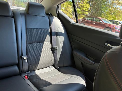 Used 2025 Nissan Altima 2.5 SR image 39