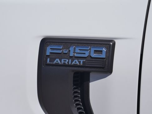 Certified 2023 Ford F150 Lariat w/ FX4 Off-Road Package AWD/4WD image 19