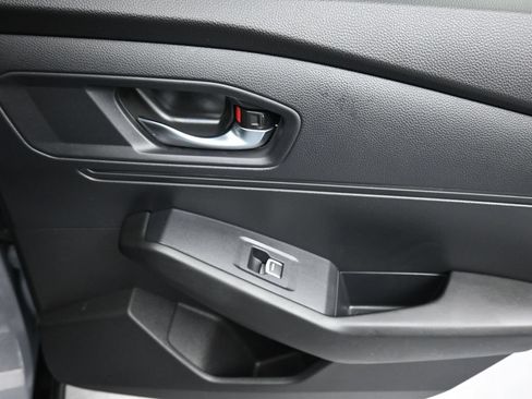 Used 2023 Honda Accord Sport image 35