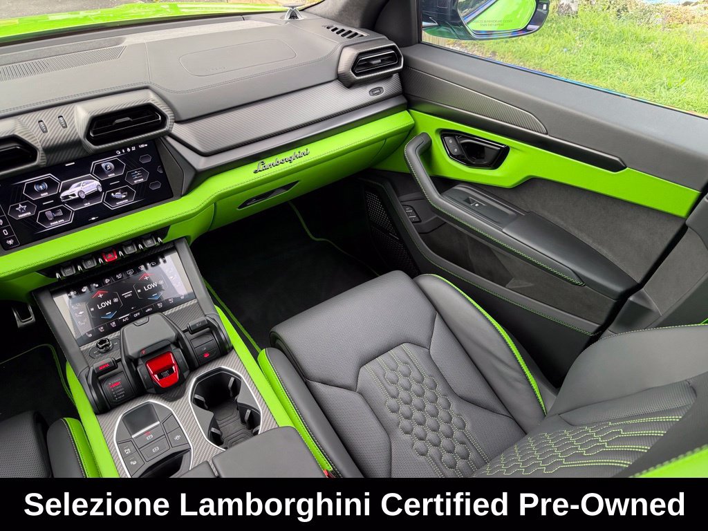 Used 2025 Lamborghini Urus S AWD/4WD image 34
