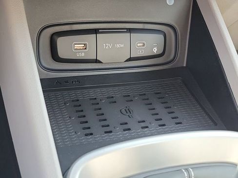 New 2026 Hyundai Venue SEL image 12