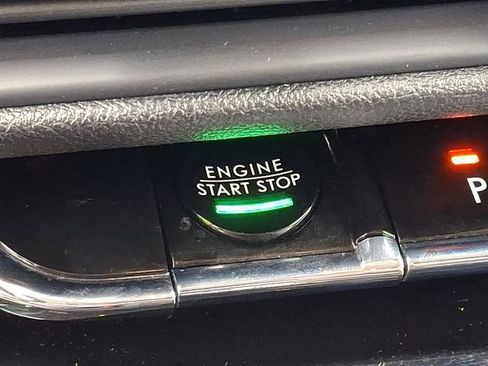 Used 2024 Lincoln Corsair FWD image 19