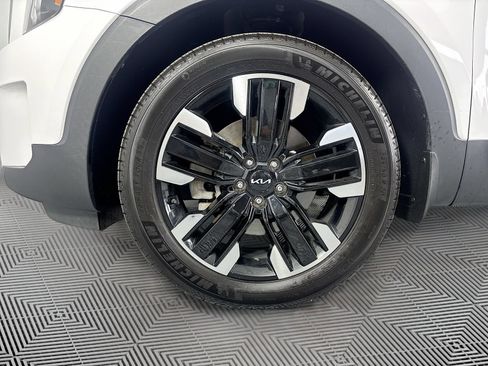 Used 2024 Kia Telluride SX AWD/4WD image 34