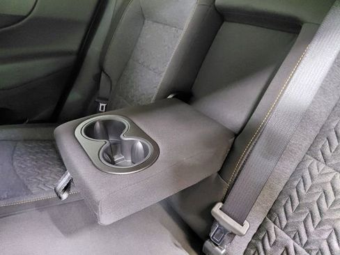 Used 2024 Chevrolet Equinox LT AWD/4WD image 37