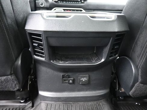 Used 2024 Toyota Tundra Limited image 42