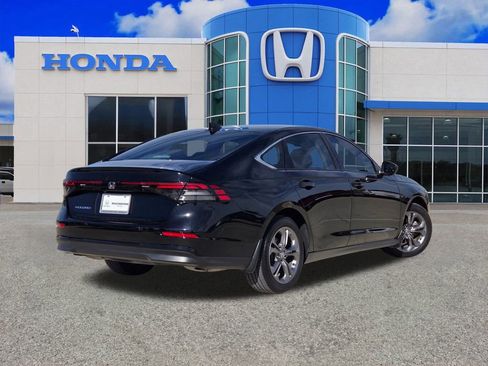 Used 2024 Honda Accord EX image 3