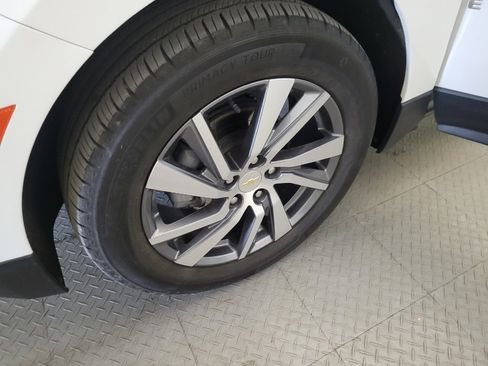Used 2022 Chevrolet Equinox Premier AWD/4WD image 31