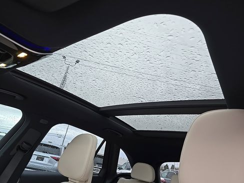 New 2026 Mercedes-Benz GLC 300 4MATIC image 27