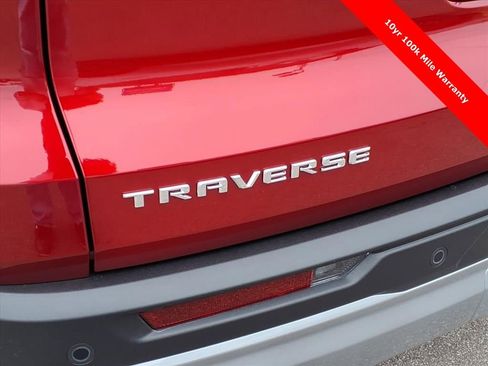 New 2026 Chevrolet Traverse LT w/ Driver Confidence Package image 9