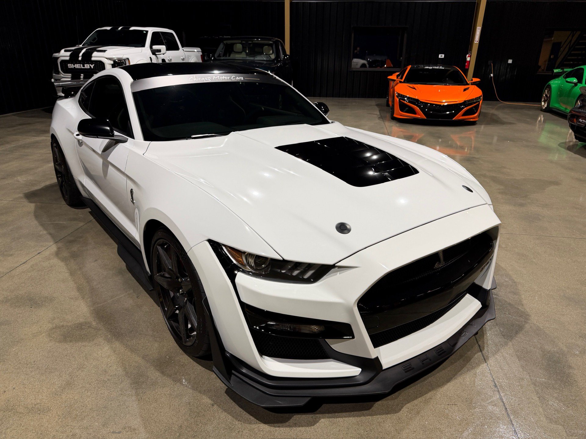 Used 2022 Ford Mustang Shelby GT500 w/ Carbon Fiber Track Pack RWD image 55