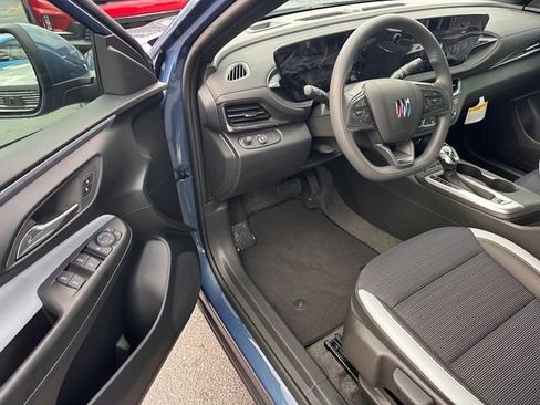 New 2026 Buick Envista Preferred image 17