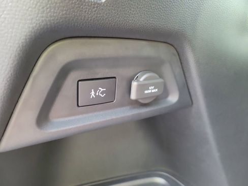 Certified 2025 Honda Pilot Elite image 13