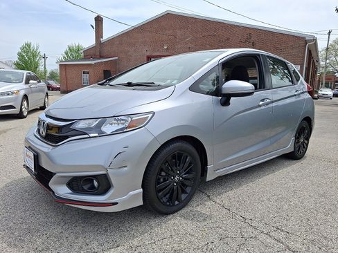 Used 2018 Honda Fit Sport image 3