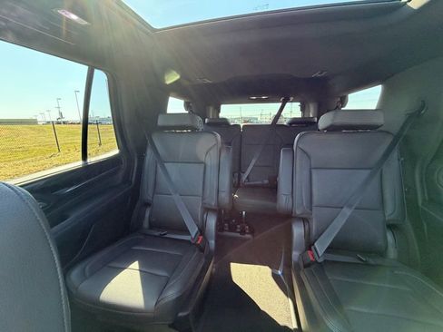 Used 2022 GMC Yukon Denali image 23