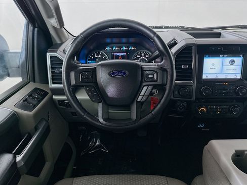 Used 2016 Ford F150 XLT w/ Equipment Group 302A Luxury image 20