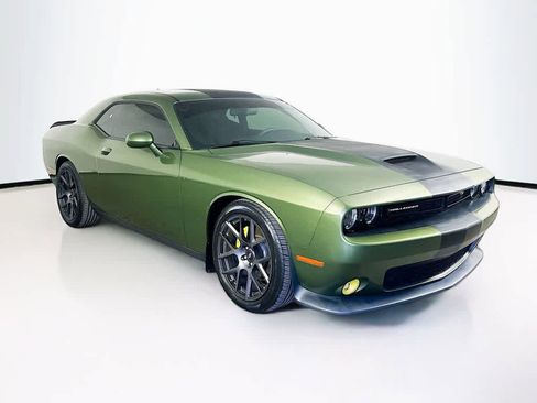 Used 2019 Dodge Challenger R/T w/ Stars & Stripes Edition RWD image 23
