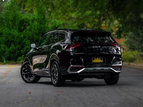Used 2023 Kia Sportage SX FWD image 3