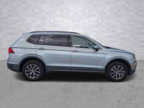 Used 2019 Volkswagen Tiguan SE image 4