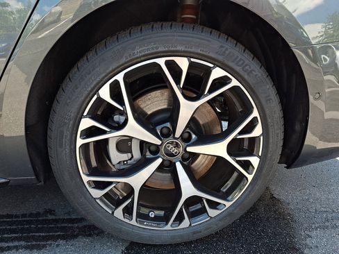 New 2026 Audi A6 Premium Plus AWD/4WD image 5