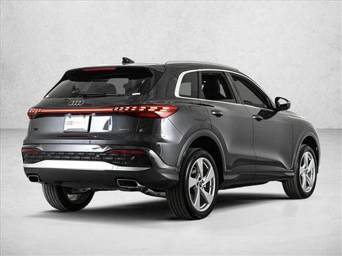 New 2025 Audi Q5 Premium Plus image 5