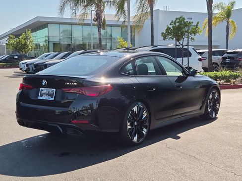 New 2026 BMW M440i w/ Premium Package RWD image 10