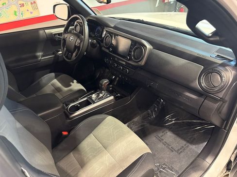 Used 2023 Toyota Tacoma TRD Off-Road AWD/4WD image 74