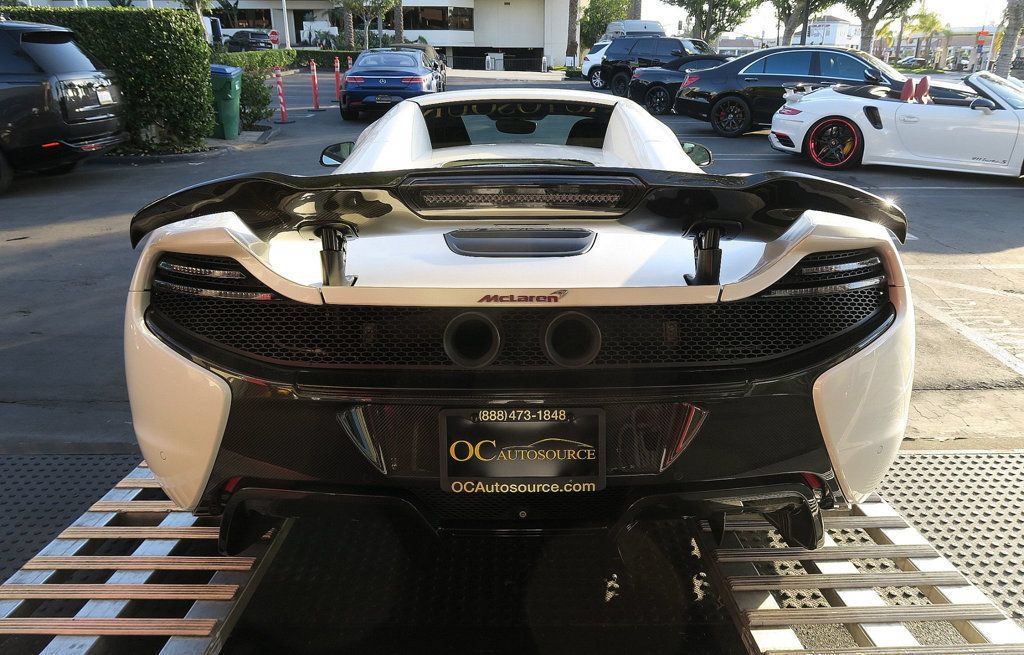 Used 2015 McLaren 650S Spider RWD image 8